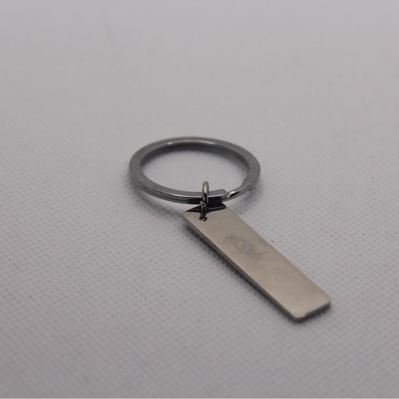 🌸 3/$15 Silver Keychain with Engraved Message - Picture 2 of 3